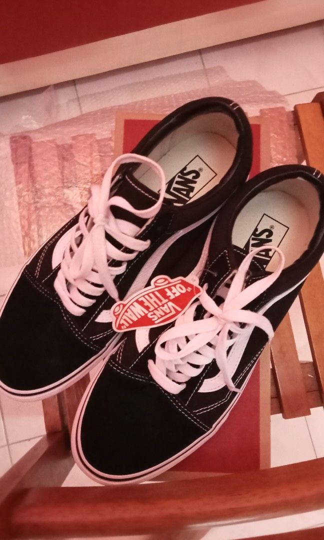 VANS OLD SKOOL UK9 US10 Men s Fashion Footwear Sneakers on