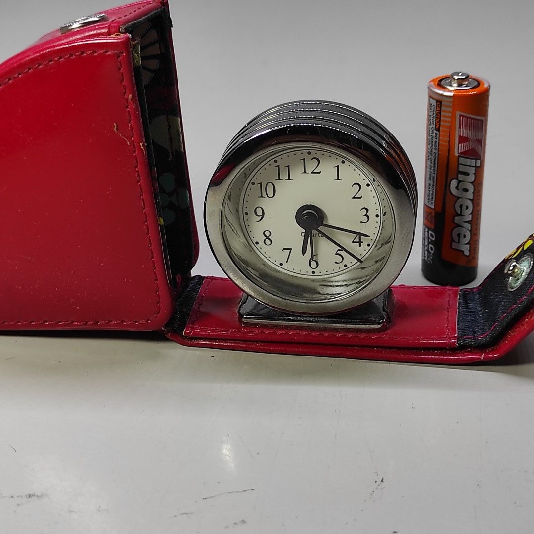 Vintage boots pocket alarm clock 495, Men's Fashion, Watches
