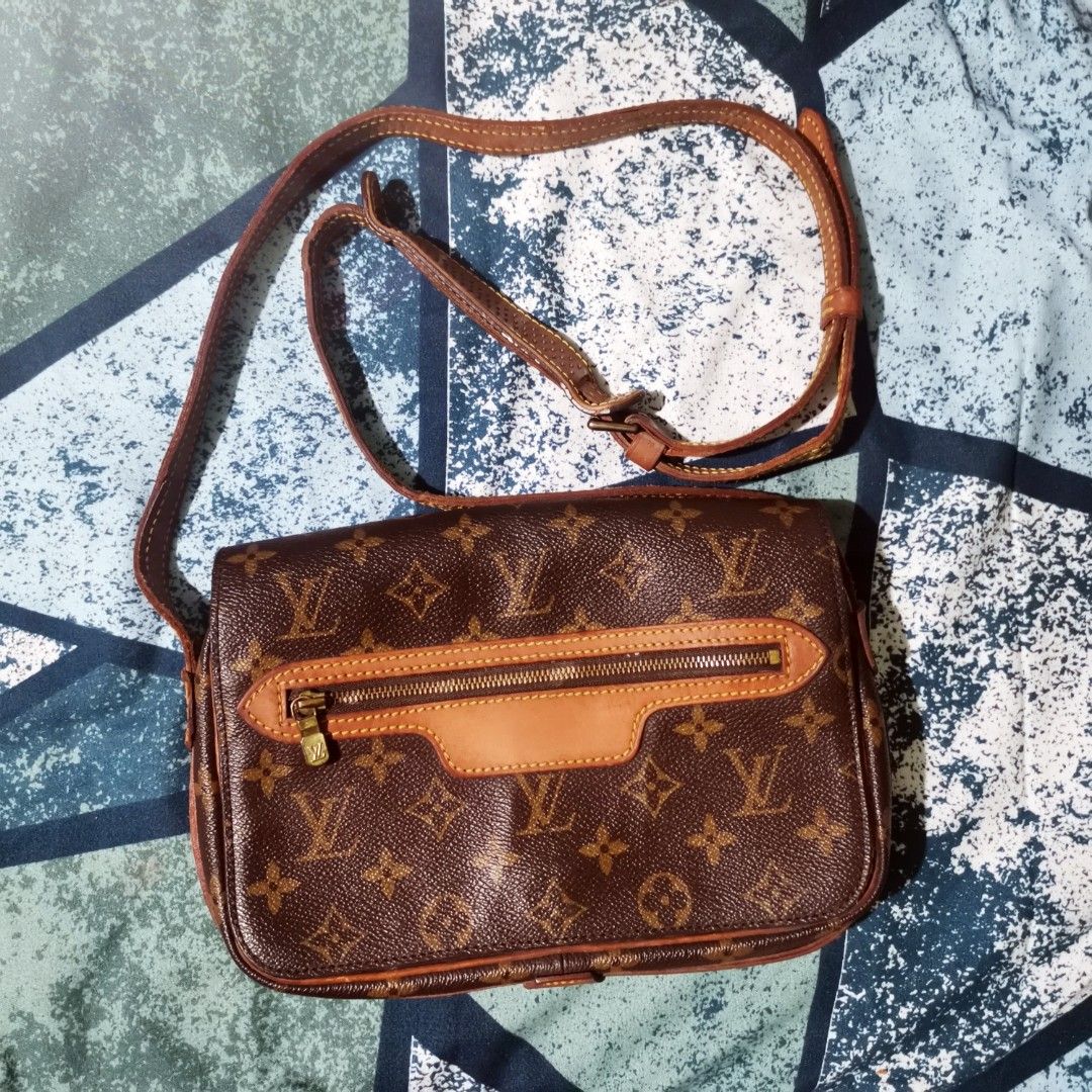 Louis Vuitton LV Vintage Saint Germain Crossbody Bag, Luxury, Bags &  Wallets on Carousell