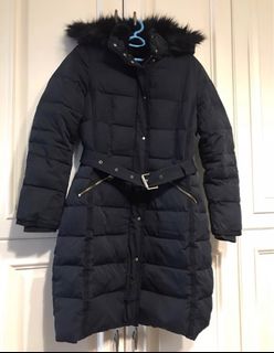 (Category: ) located in . Submitted by the.outerwear (Listing ID 1194509874, Image 1). Description: .