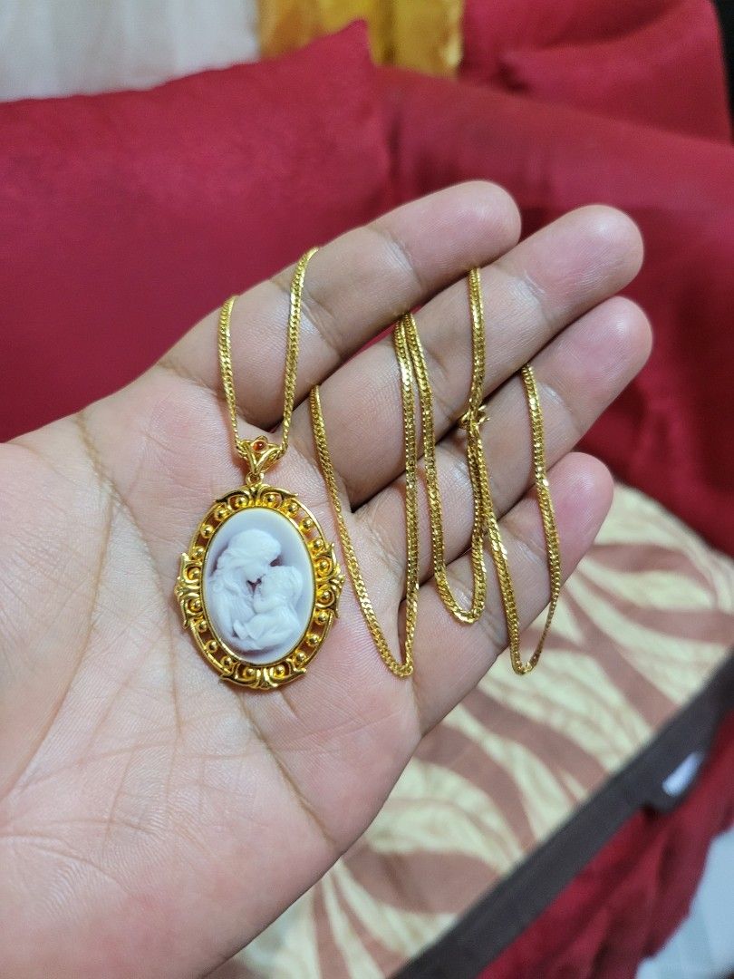 Mother and baby cameo necklace discount