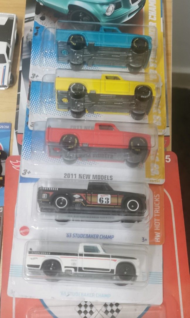 Hot Wheels 2015 &ndash; &rsquo;63 Studebaker Champ Camion Blu Fiamme &ndash; Scala 1:64 Serie HW Workshop