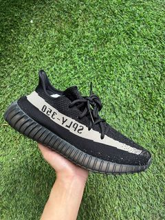 RvceShops  supreme yeezy v2 philippine price today show list - nmd vs  ultra boost vs yeezys black shoes gold blue 'Black Vivid Red' - GY2071