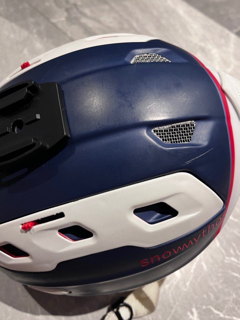 Alpina ski helmet, Sports Equipment, Other Sports Equipment and