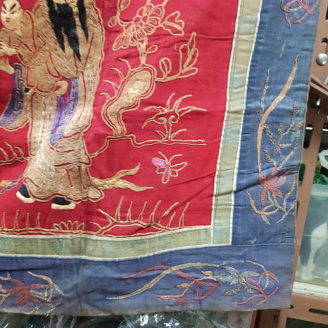 Altar Towi cloth gold thread embroidery, Hobbies & Toys, Memorabilia ...