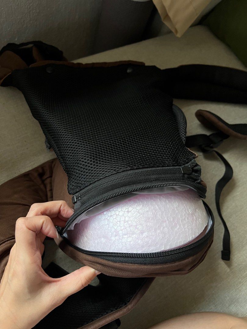 Apruva Hip Seat Baby Carrier, Babies & Kids, Going Out, Carriers