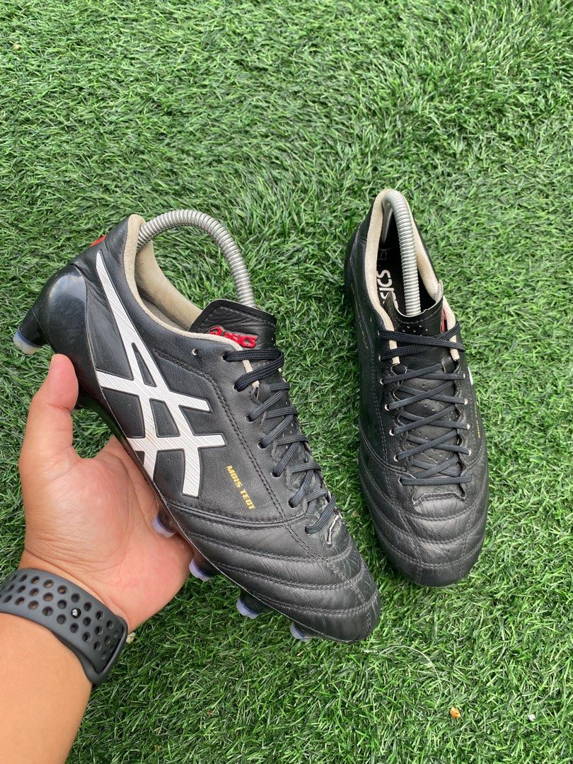 Kasut Bola Asics DS Light X Fly 4 Men s Fashion Footwear Boots