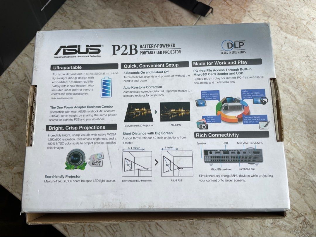 ASUS P2B portable LED projector, 家庭電器, 電視 & 其他娛樂, 投影機 Carousell