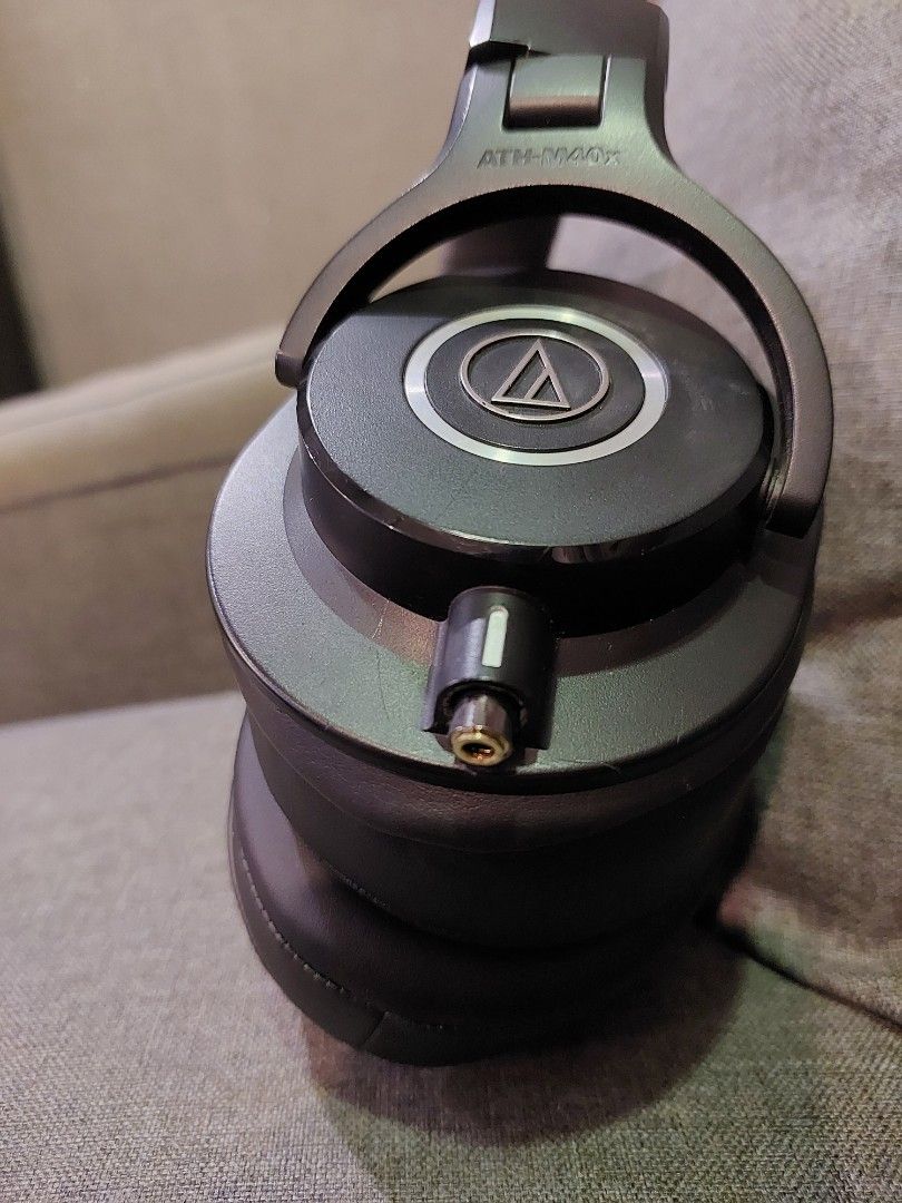 Audio Technica ATH M40X 3.5mm and Pads Modded