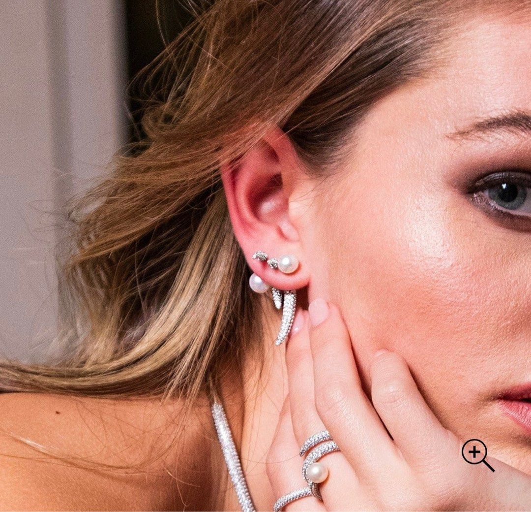 Apm ear jacket discount