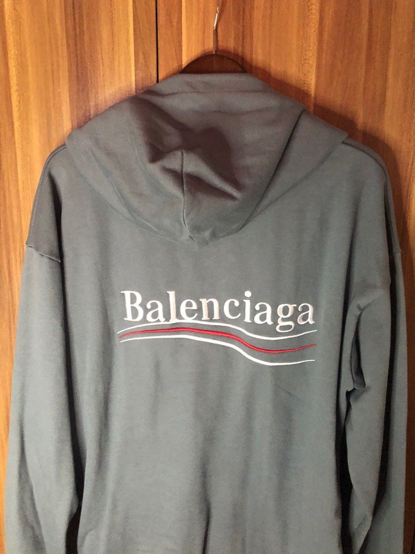 Harga hoodie balenciaga 2025 ori