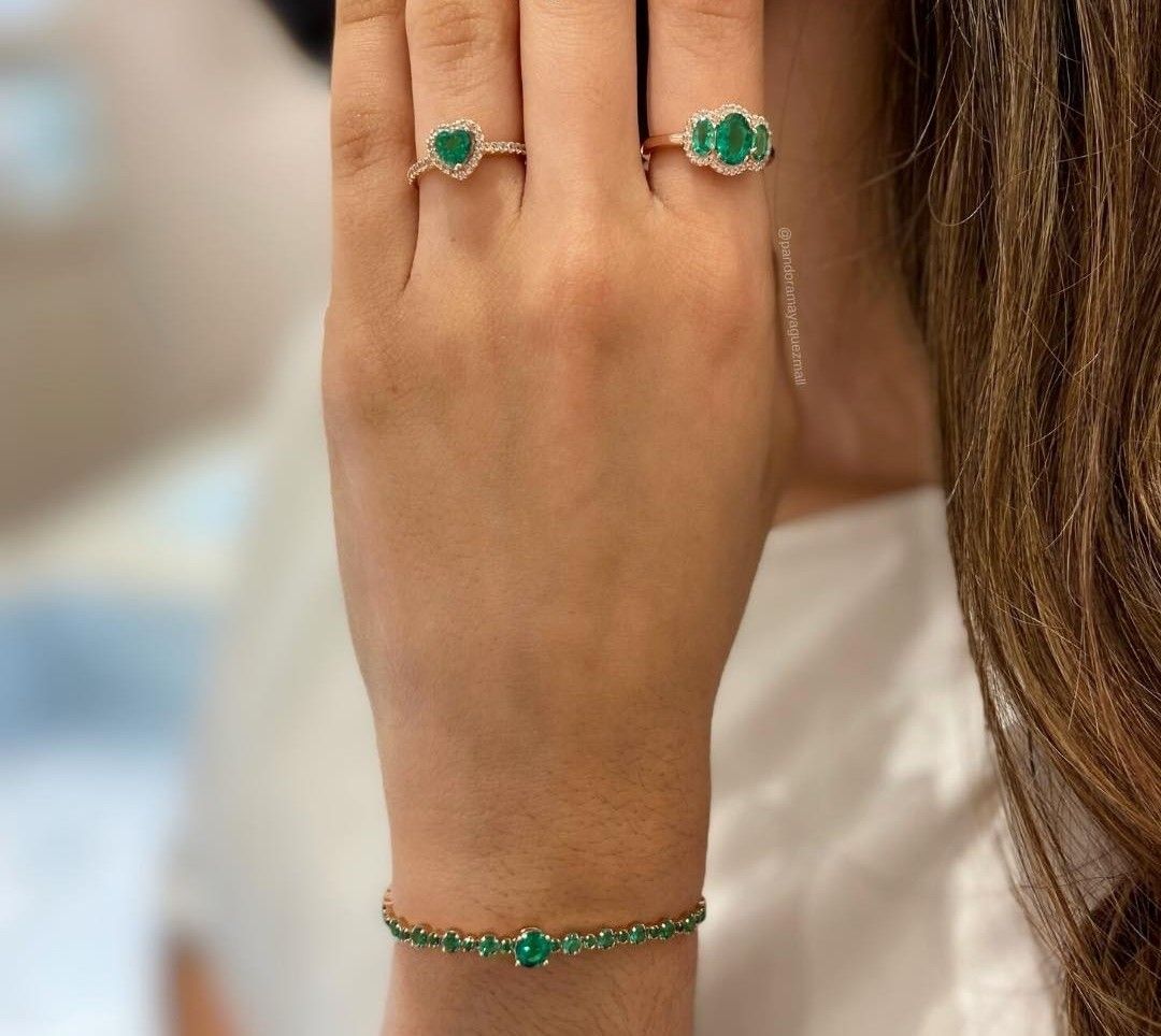 BIG SALE PANDORA AUTG GREEN THREE STONE VINTAGE RING AND GREEN ELEVATED HEART RING 4 5 6 7 8 9 10 950 EACH SPARKLING TENNIS BRACELET GREEN 2100