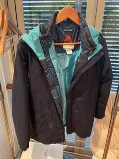 Black columbia snow jacket Size L 14-16 youth/teenage size