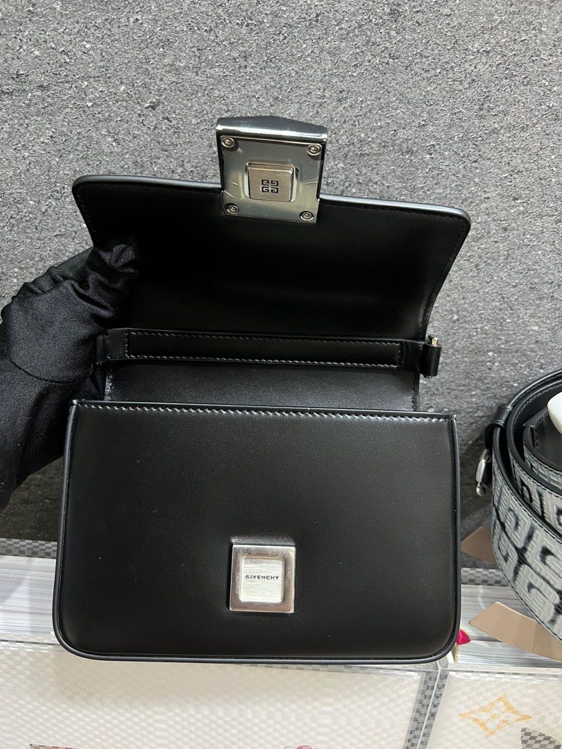 ❣️BN❣️Givenchy Small Box Black Crossbody Bag with Wide Strap