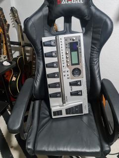 Boss Gt10