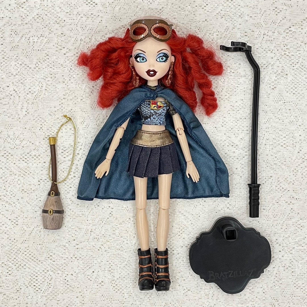 Bratzillaz Doll Meygana Broomstix, Hobbies & Toys, Toys & Games on