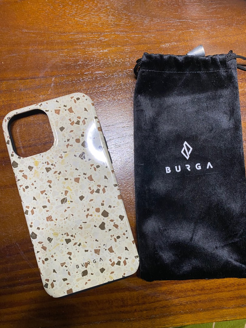 Case burga Iphone 12promax, Telepon Seluler & Tablet, Aksesoris Tablet