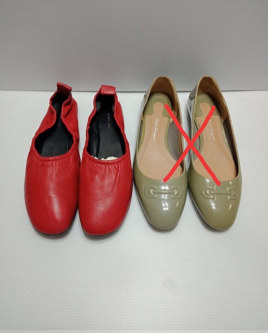 Celine flats top