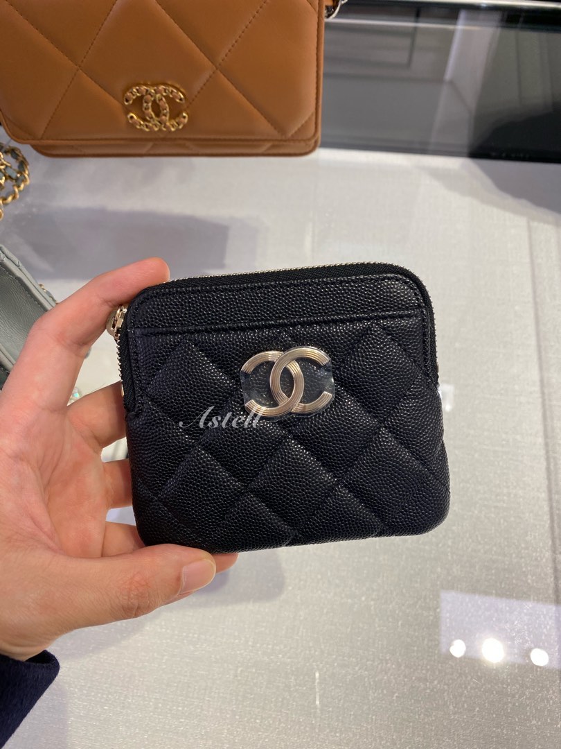 Chanel 23C Coin Purse, Luxury, Bags & Wallets on Carousell