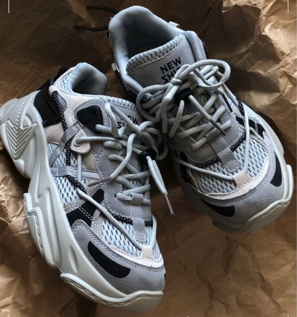 Chunky Sneakers Men s Fashion Footwear Casual shoes on Carousell