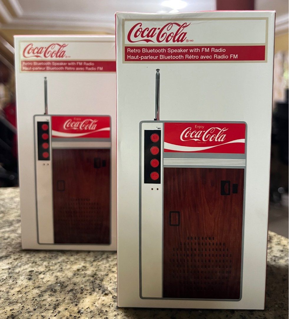 COCA COLA Retro Bluetooth Speaker with FM Radio (Category: Soundbars, Speakers & Amplifiers) located in Bacoor. Submitted by boutiquevilladulce (Listing ID 1200113464, Image 1). Description: Perfect gift idea this Christmas *Price is fixed Take the 2 speakers for ₱1800 FEATURES •BLUETOOTH •FM RADIO • USB PLAYBACK •AUX IN •Handsfree SPECS Bluetooth: JL 4.2 Output: 3Wx1 Range up to 10 meters FM frequency: 87.5MHZ - 108MHZ AUX IN USB port Power Supp