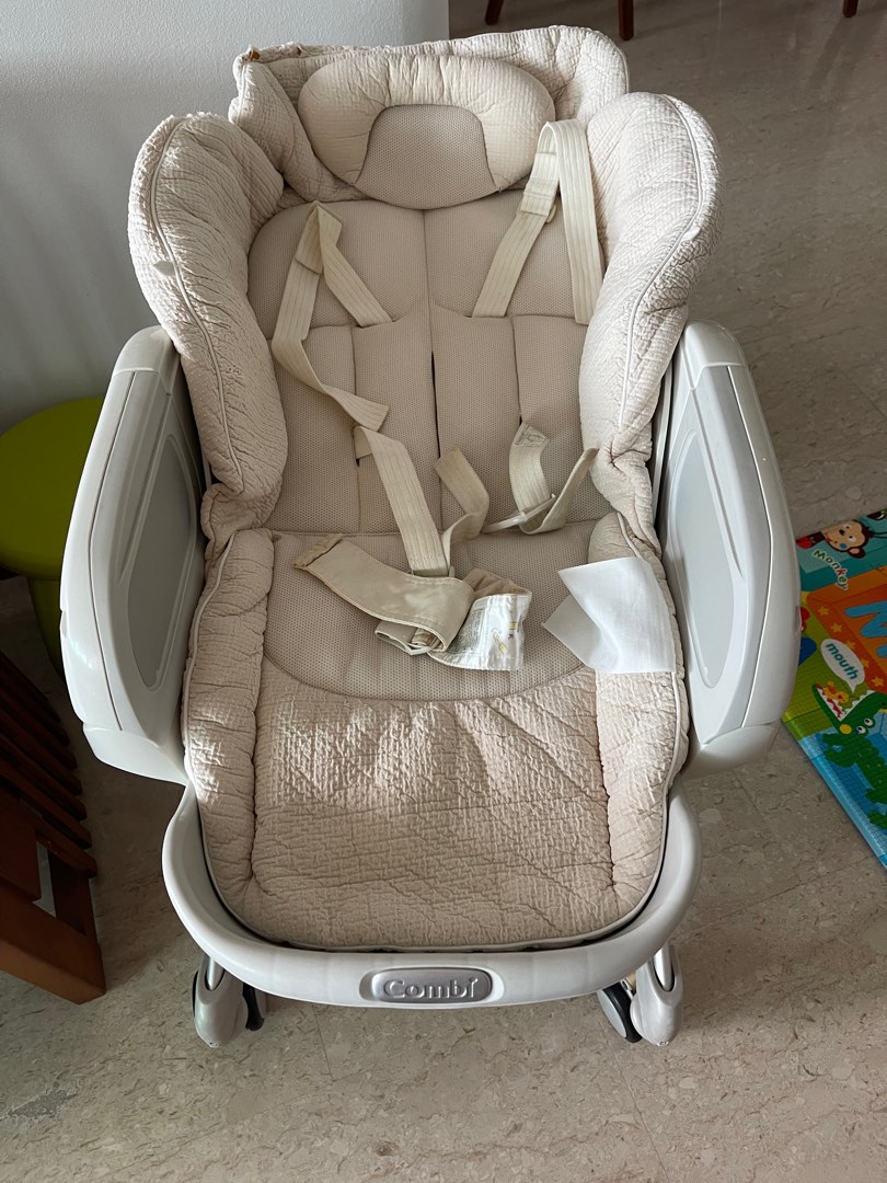 Combi Rocker / Day bed, Babies & Kids, Baby Nursery & Kids Furniture ...