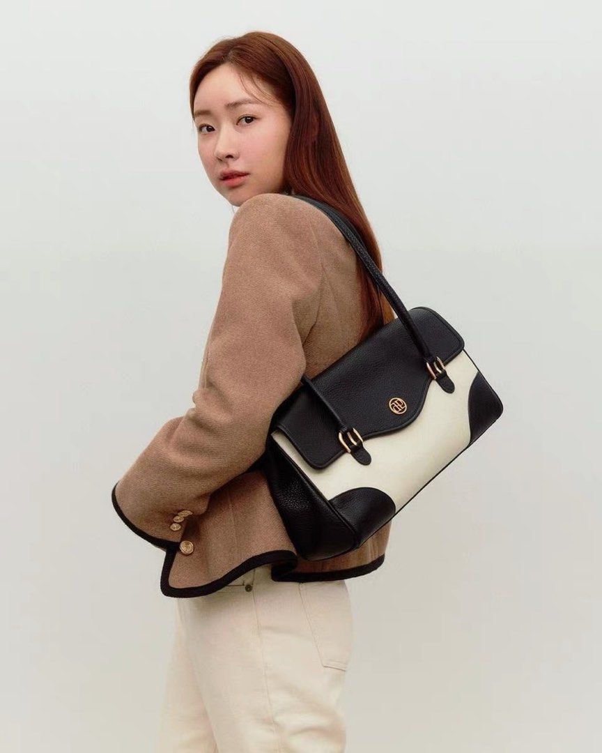 韓國dp Depound valley bag (shoulder) - black/camel 牛皮拼帆布袋