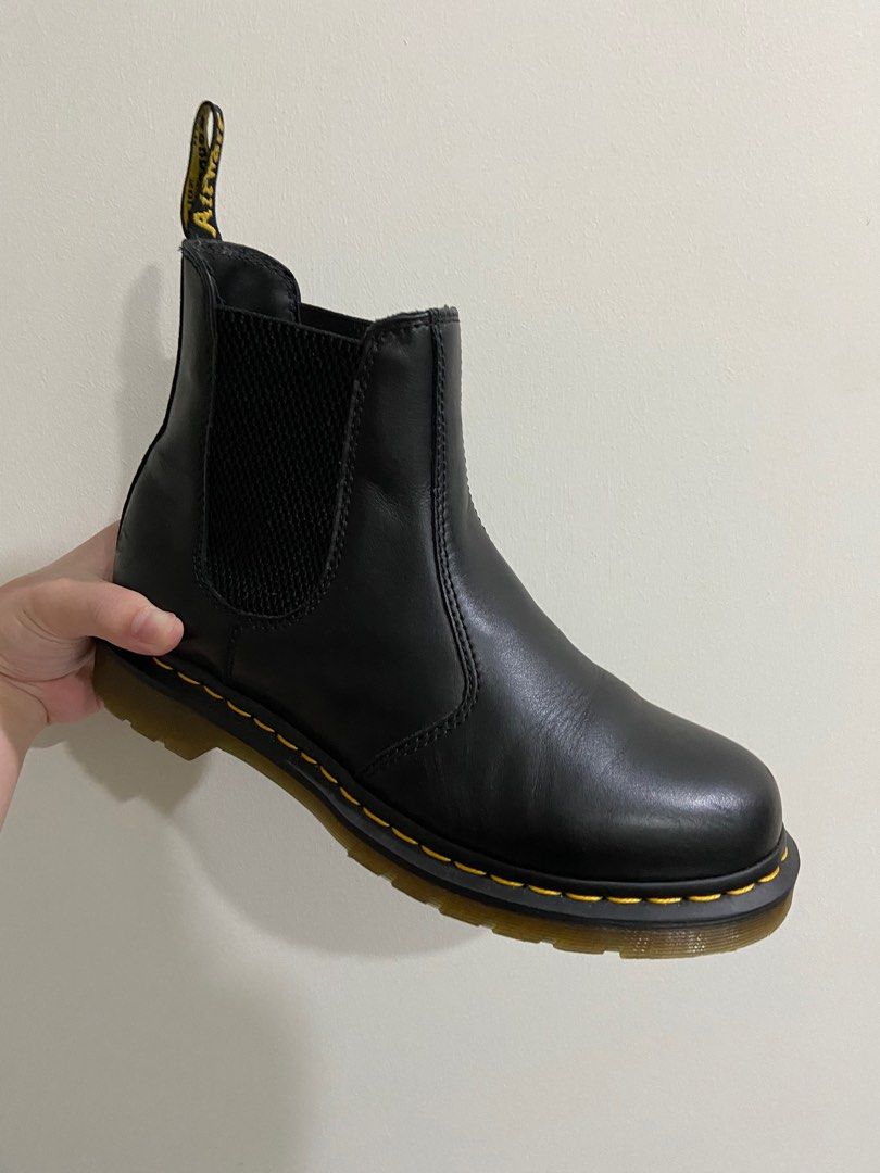 Dr Martens Chelsea boots 2976