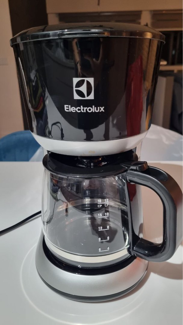 Electrolux coffee machine, TV & Home Appliances, Kitchen Appliances