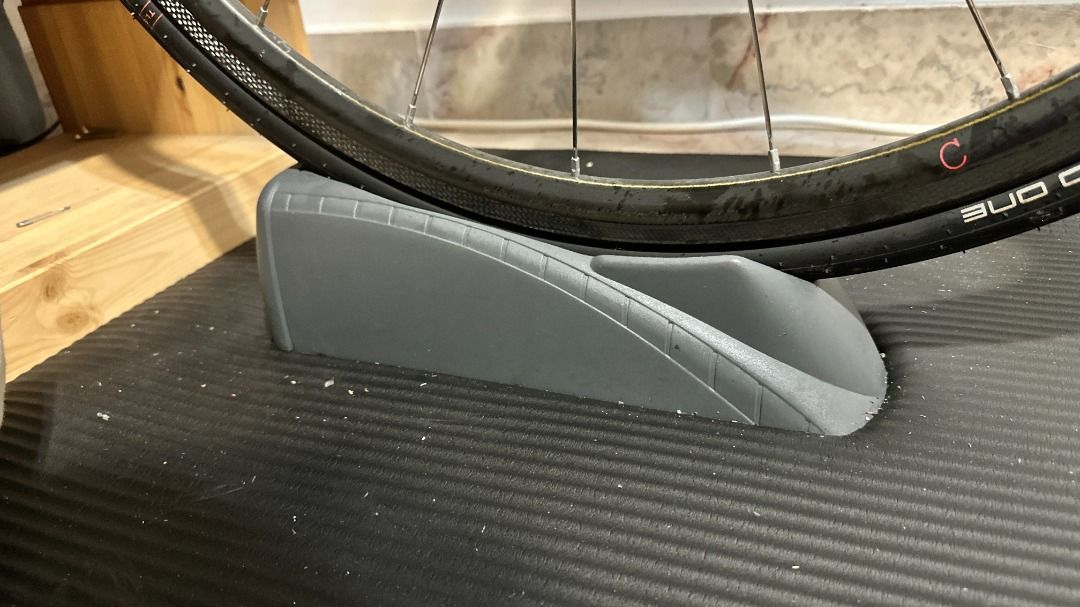 Travel fluid hotsell elite cycle trainer