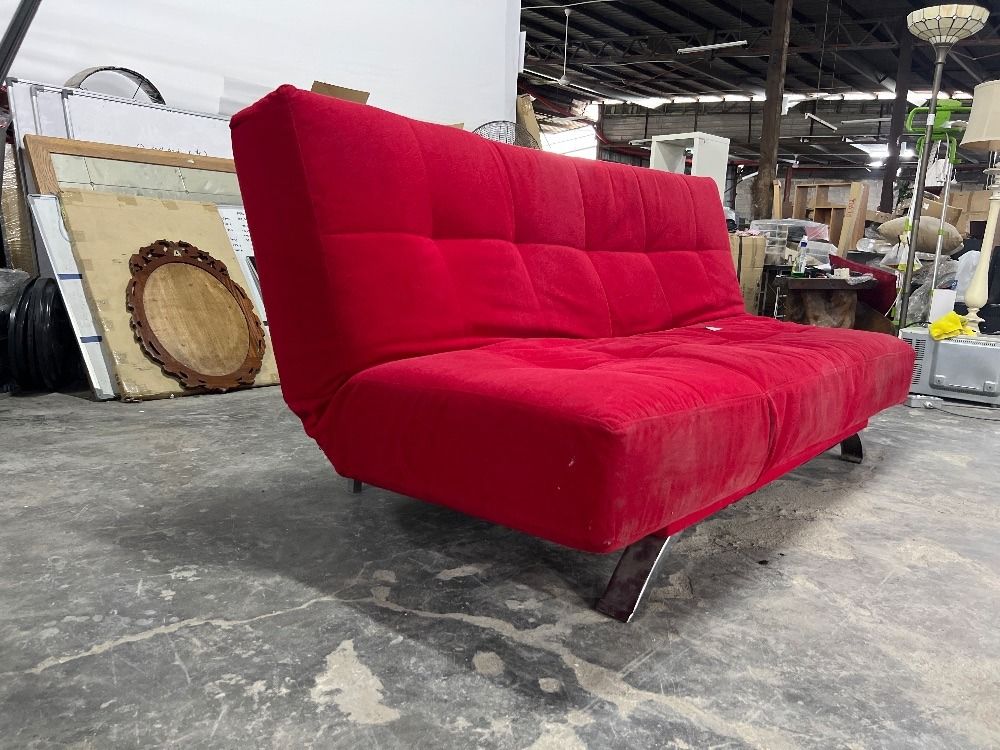 Fabric 2seater Sofa Bed Red Colour / Fabrik Katil Sofa 2 tempat duduk