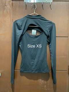 FB Sister Cut  out longsleeves