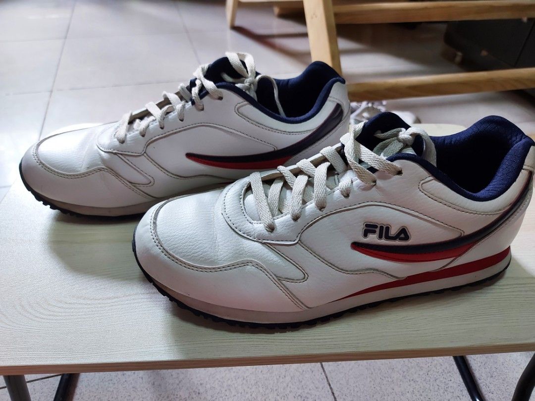 Fila Classico 18 US 10.5 Men s Fashion Footwear Sneakers on