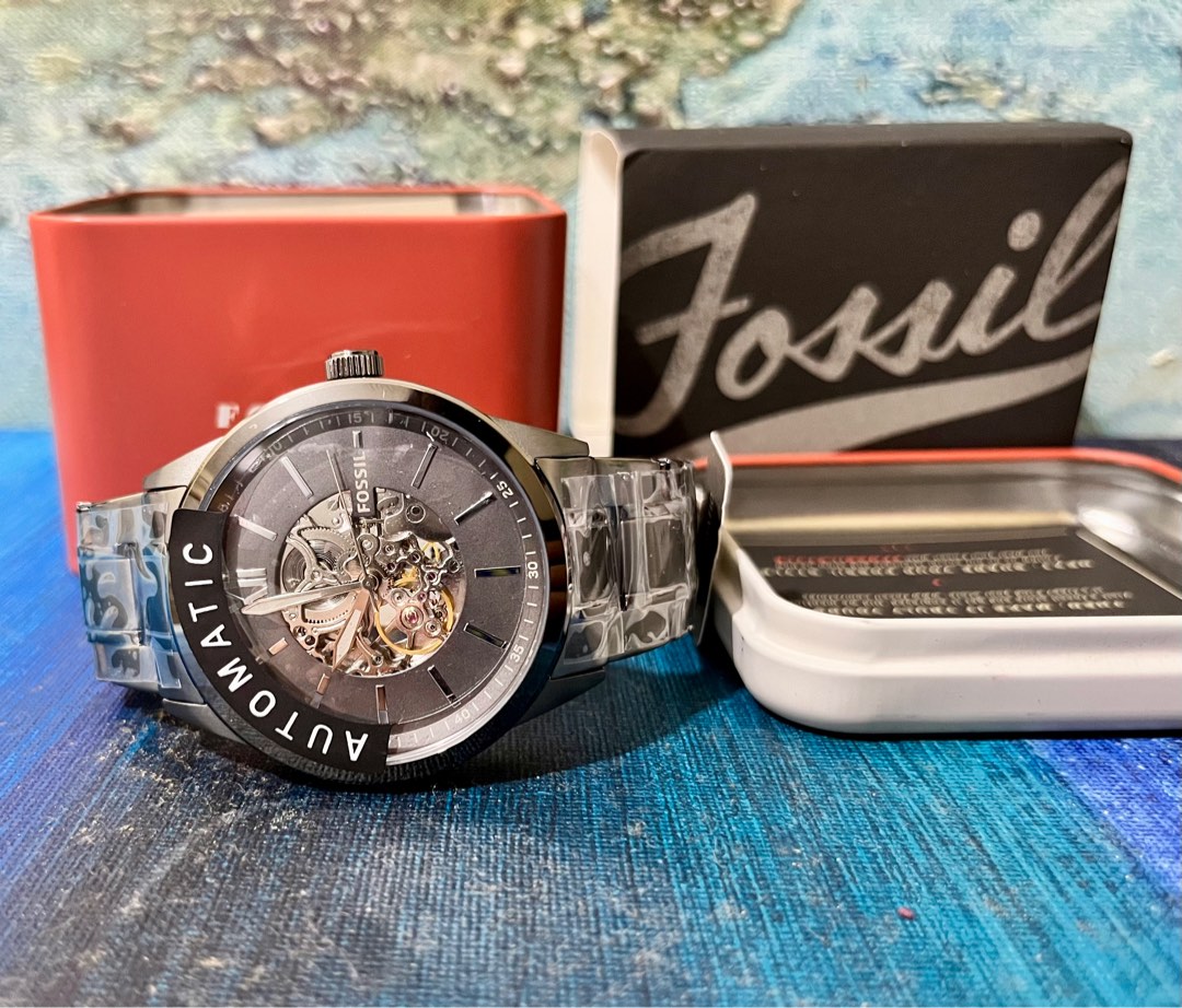 FOSSIL, Luxury, Watches on Carousell