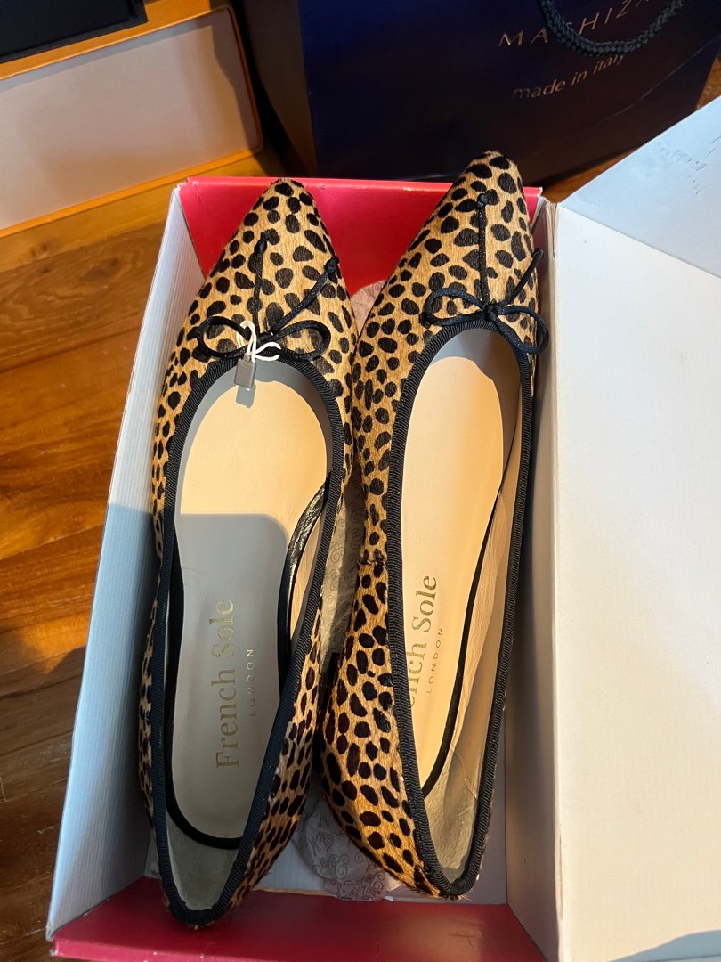 BN French sole leopard print flats 41 Women s Fashion Footwear