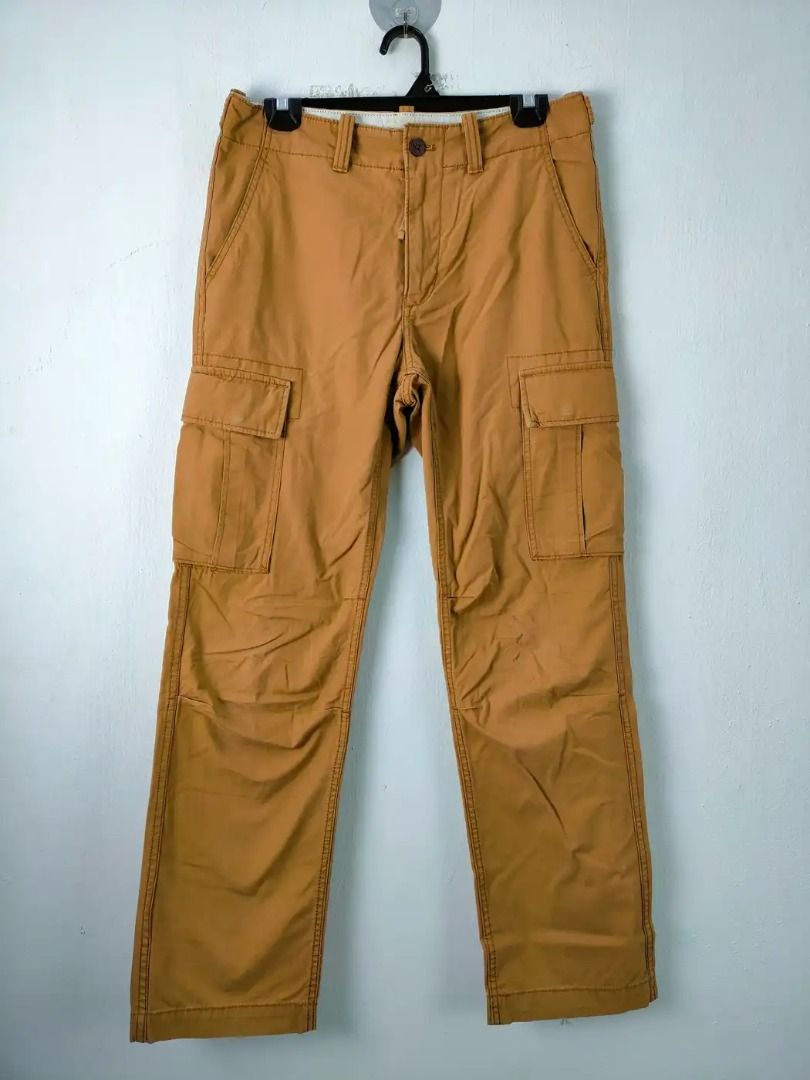 Gap Cargo Pants, Men's Fashion, Bottoms, Chinos on Carousell