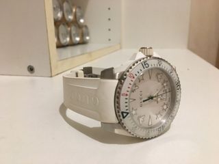 Gucci Dive 女裝手錶