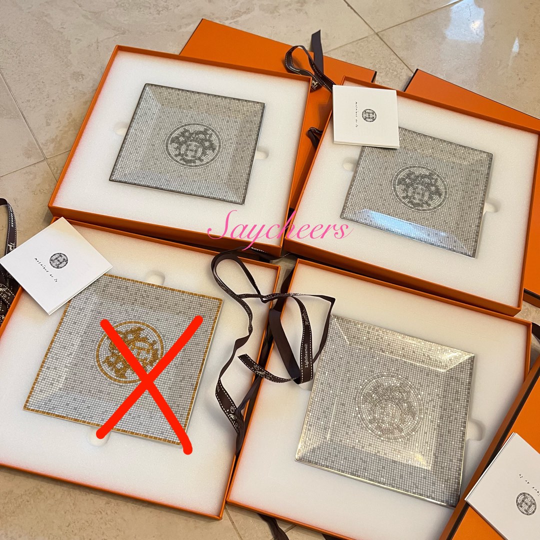 Hermes Mosaique au 24 gold square plate mug sushi tray, 名牌, 飾物及配件 Carousell