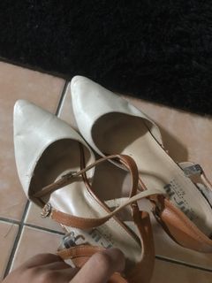 High Heels brand Curly
