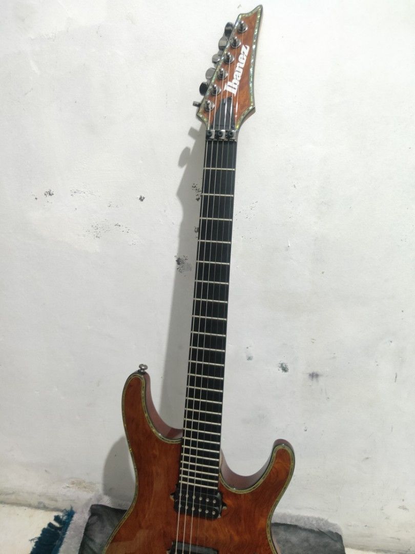 Ibanez Iron Label Six20DBG Ori Bahana, Musik & Media, Alat di ...