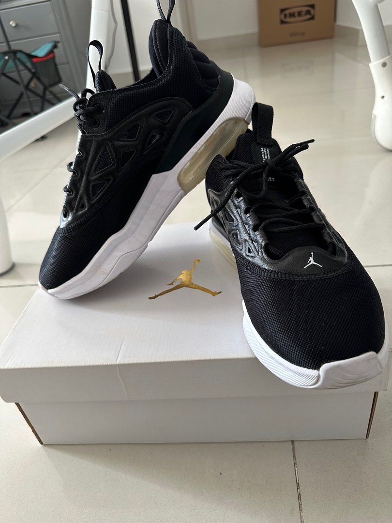 Nike air deals 200