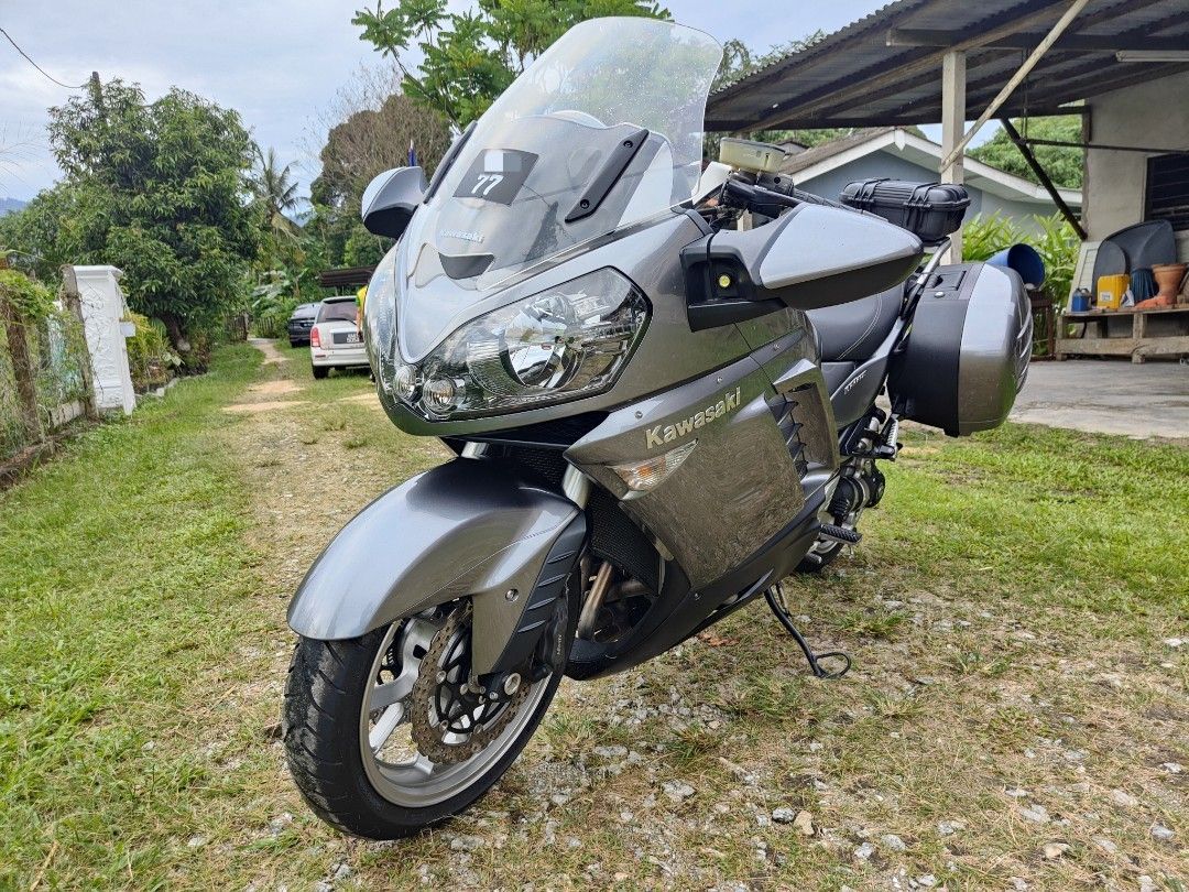 Kawasaki 1400 gtr 2009 discount