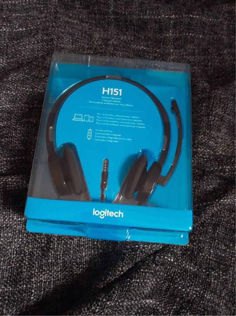Logitech headphones, Audio, Headphones & Headsets on Carousell