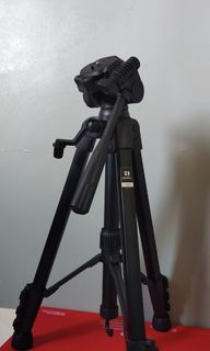 Logitech streaming camera c920 and benro tripod