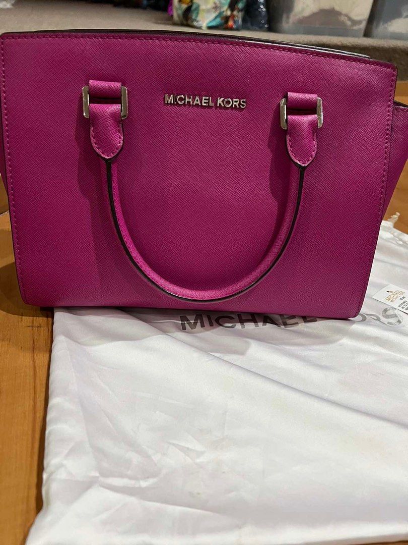 Michael Kors MK Selma Medium Satchel (Fuschia Pink), Luxury, Bags & Wallets  on Carousell