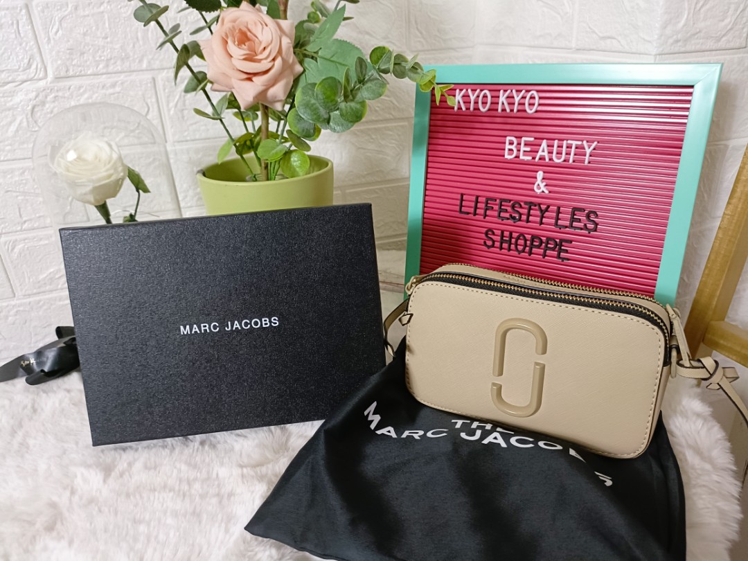 Mj snapshot, Women's Fashion, Bags & Wallets, Crossbody Bags on Carousell