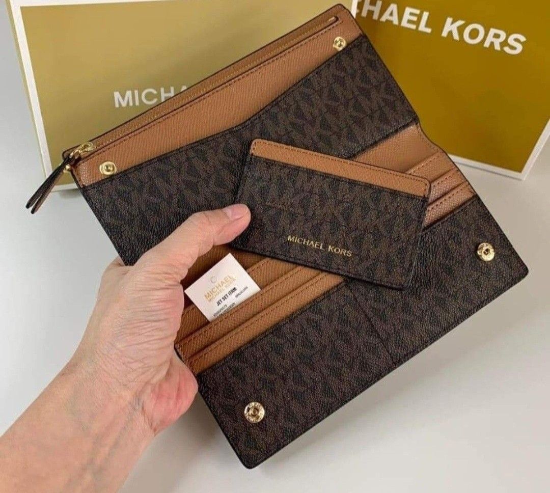 Michael kors large shop logo slim wallet