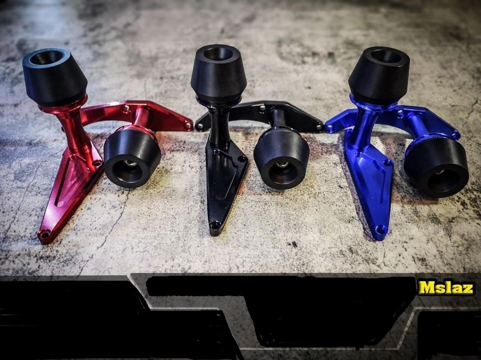 Moto Zippy Singapore Yamaha R15 V1 V2 TFX150 MSlaz Xabre Frame Slider ! Ready Stock ! Promo