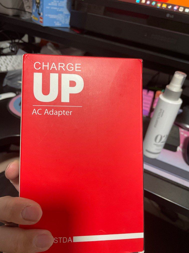 MSI monitor power plug, Mobile Phones & Gadgets, Mobile & Gadget