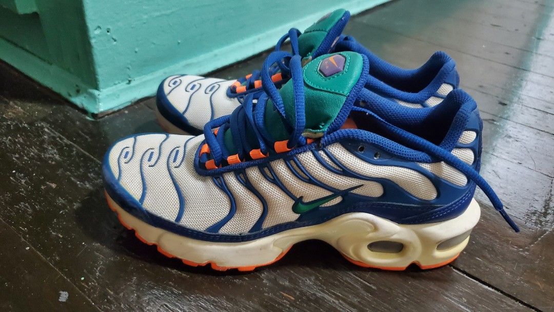 Air max plus youth online